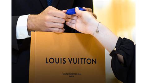 louis vuitton les essarts recrutement|lv vuitton emploi.